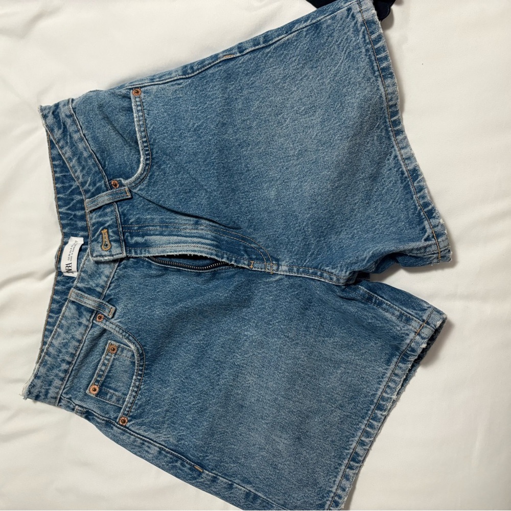 Zara Women's Blue Jean Shorts